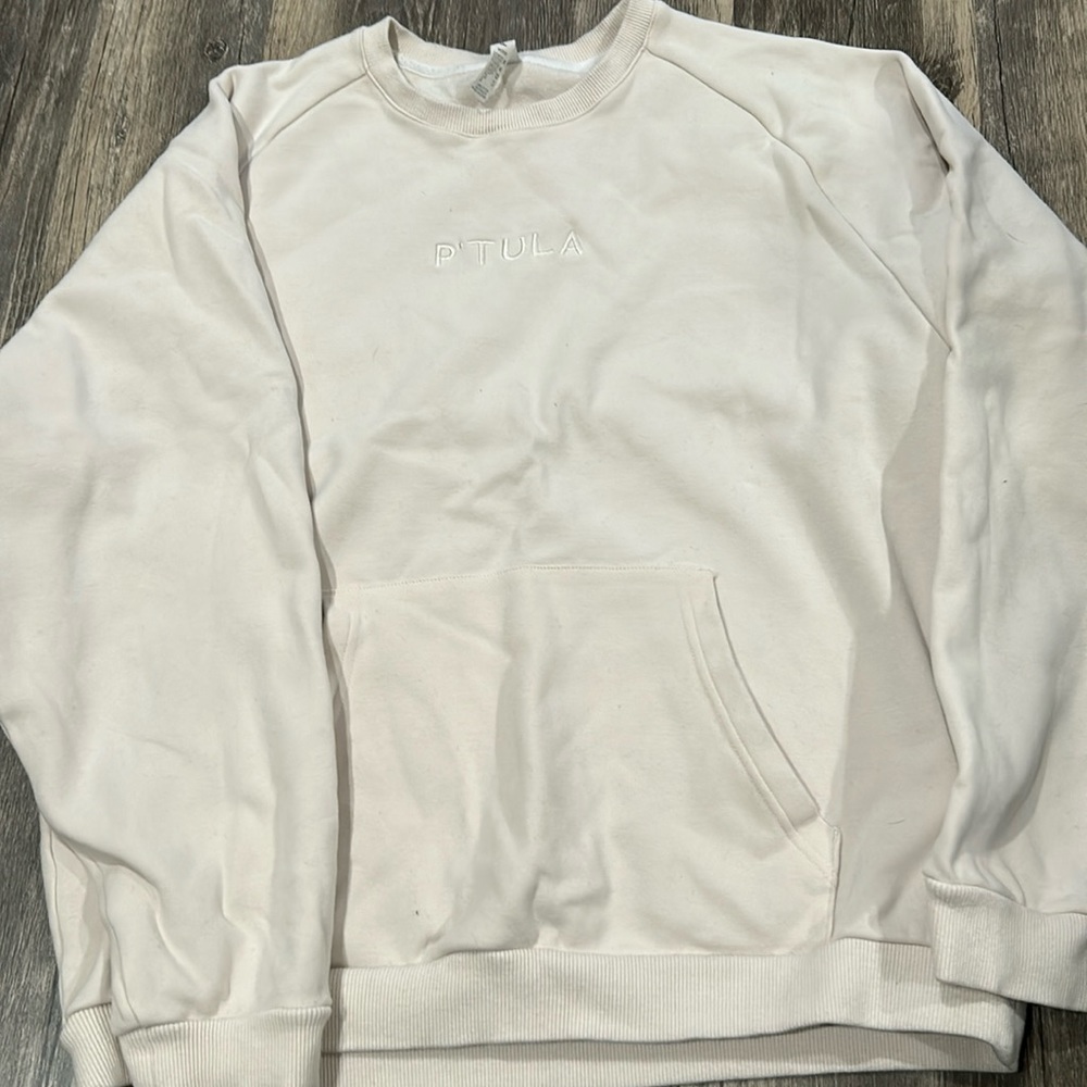 Crew neck sweatshirt!